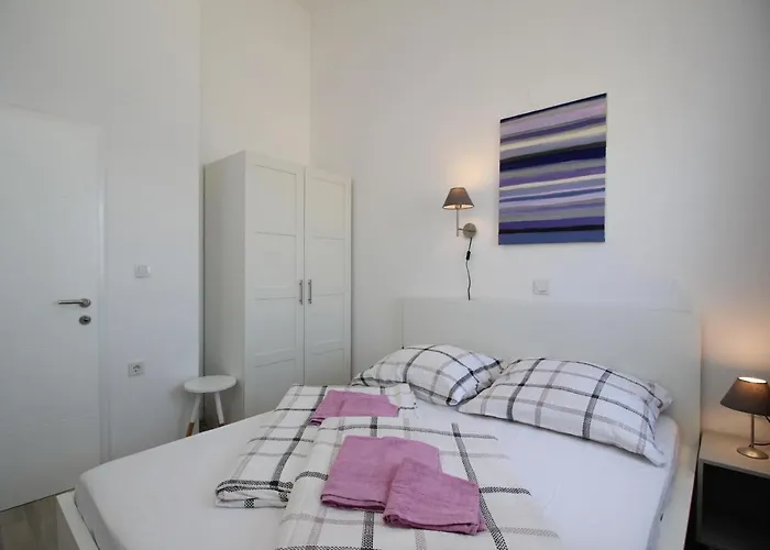 Appartement By The Sea Baska, Krk - 18824 Baška