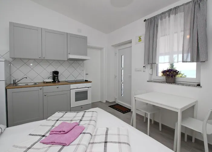 Appartement By The Sea Baska, Krk - 18824 Baška